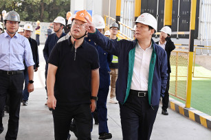 區(qū)領(lǐng)導(dǎo)視察奉發(fā)云境·PRO項(xiàng)目