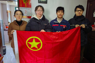 點滴實事顯溫情 服務(wù)群眾暖人心