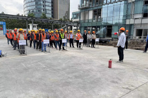 以“演”促練 以“練”筑防 城投公司奉發(fā)鳴谷項(xiàng)目開展消防演練活動